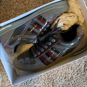 Dolce & Gabbana Sneakers, Size 39